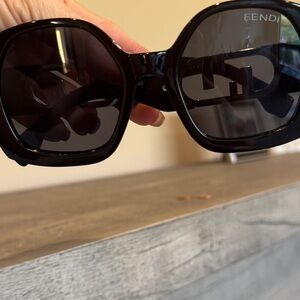 Fendi Glossy Black Sunglasses